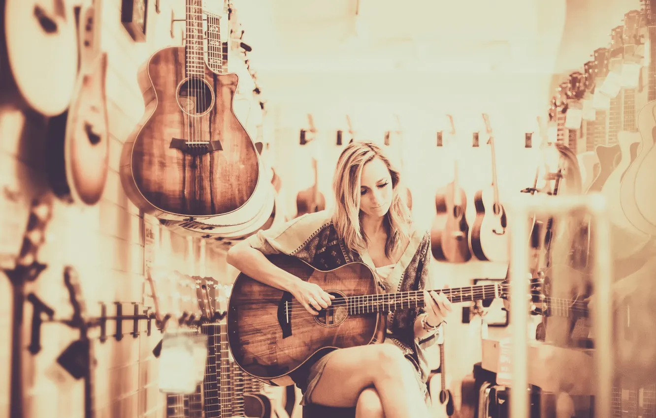 Фото обои девушка, гитары, Guitar Heaven