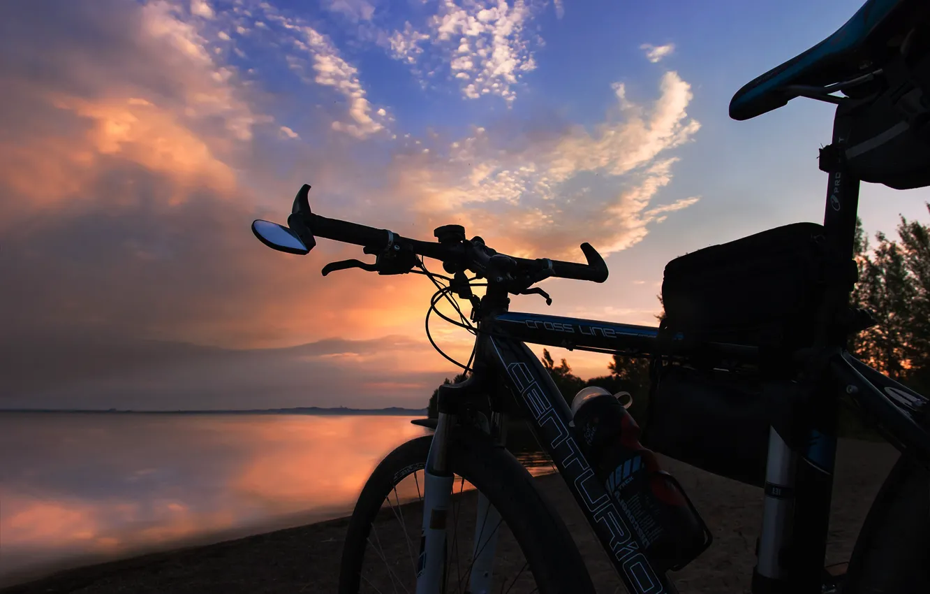 Фото обои закат, велосипед, романтика, берег