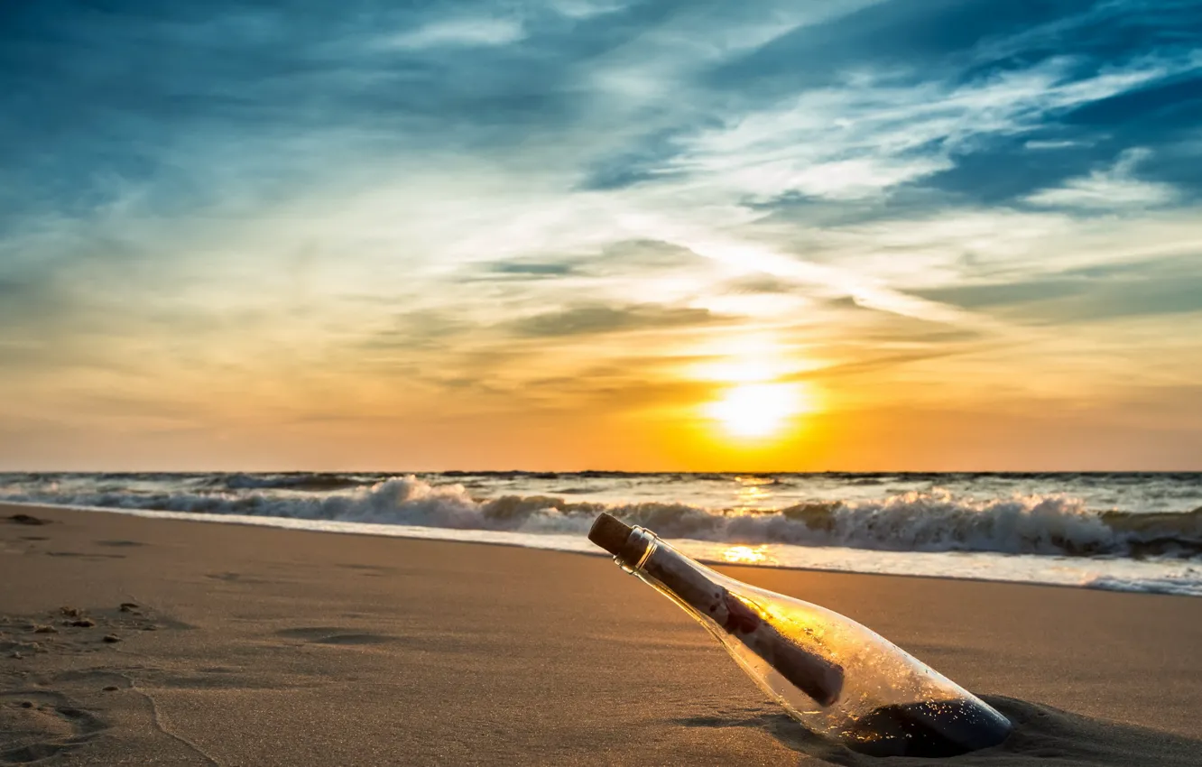 Фото обои море, пейзаж, закат, бутылка, Message from the sea