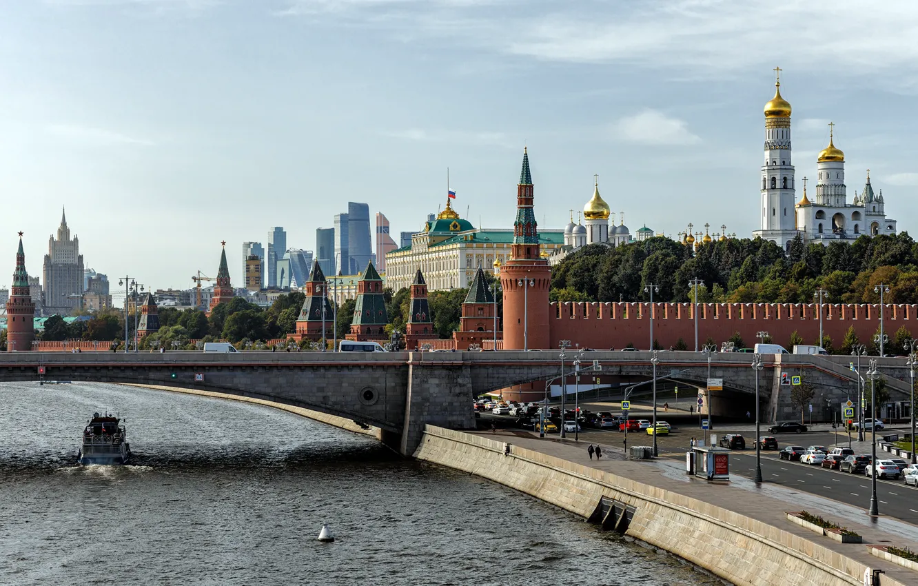 Фото обои мост, город, река, здания, дороги, дома, Москва, башни