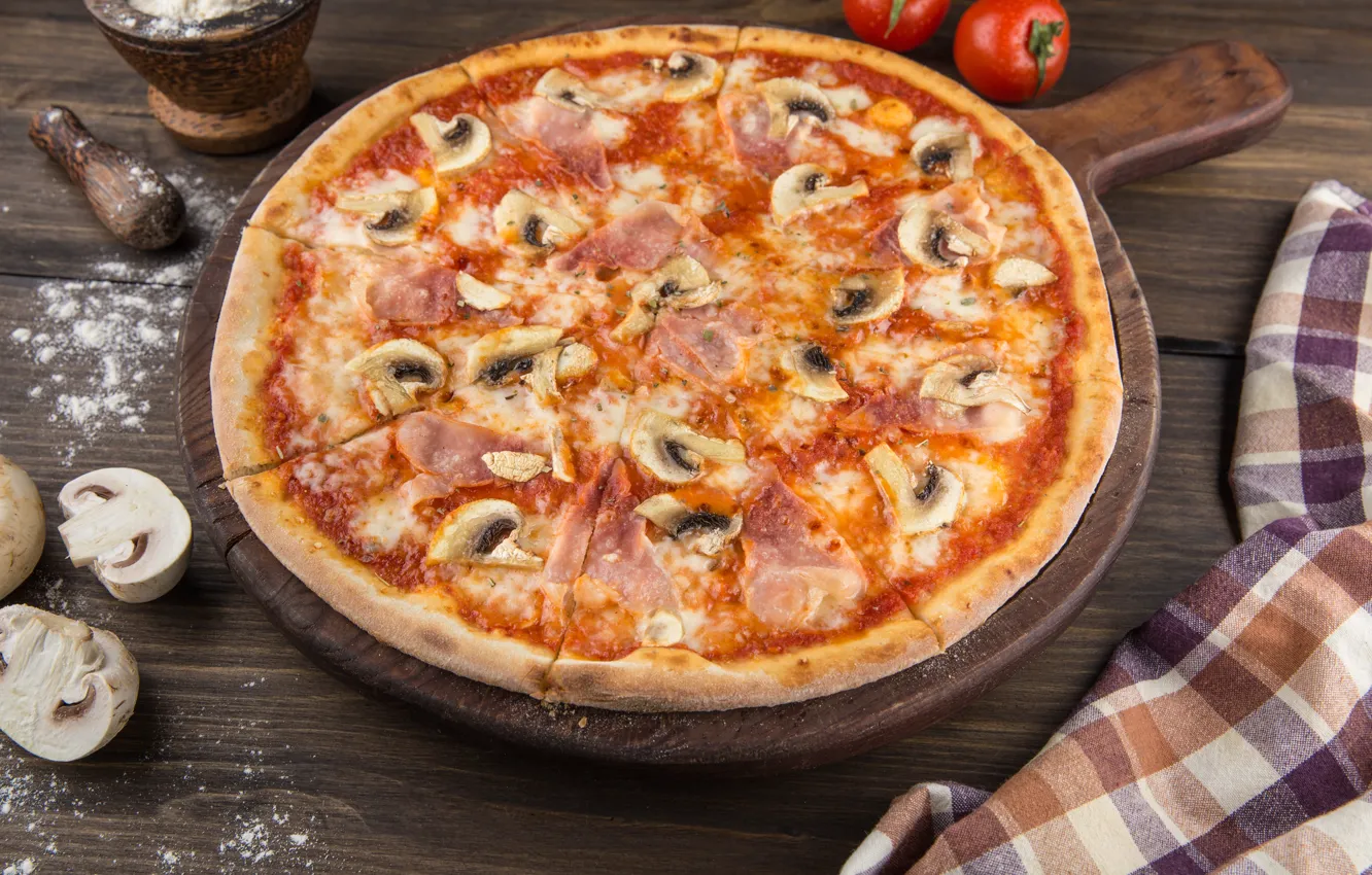 Фото обои пицца, помидоры, начинка, тесто