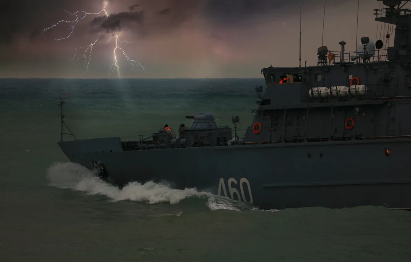 Фото обои гроза, тральщик, иван антонов