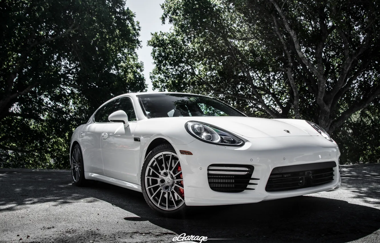 Фото обои Porsche, Panamera, white, egarage