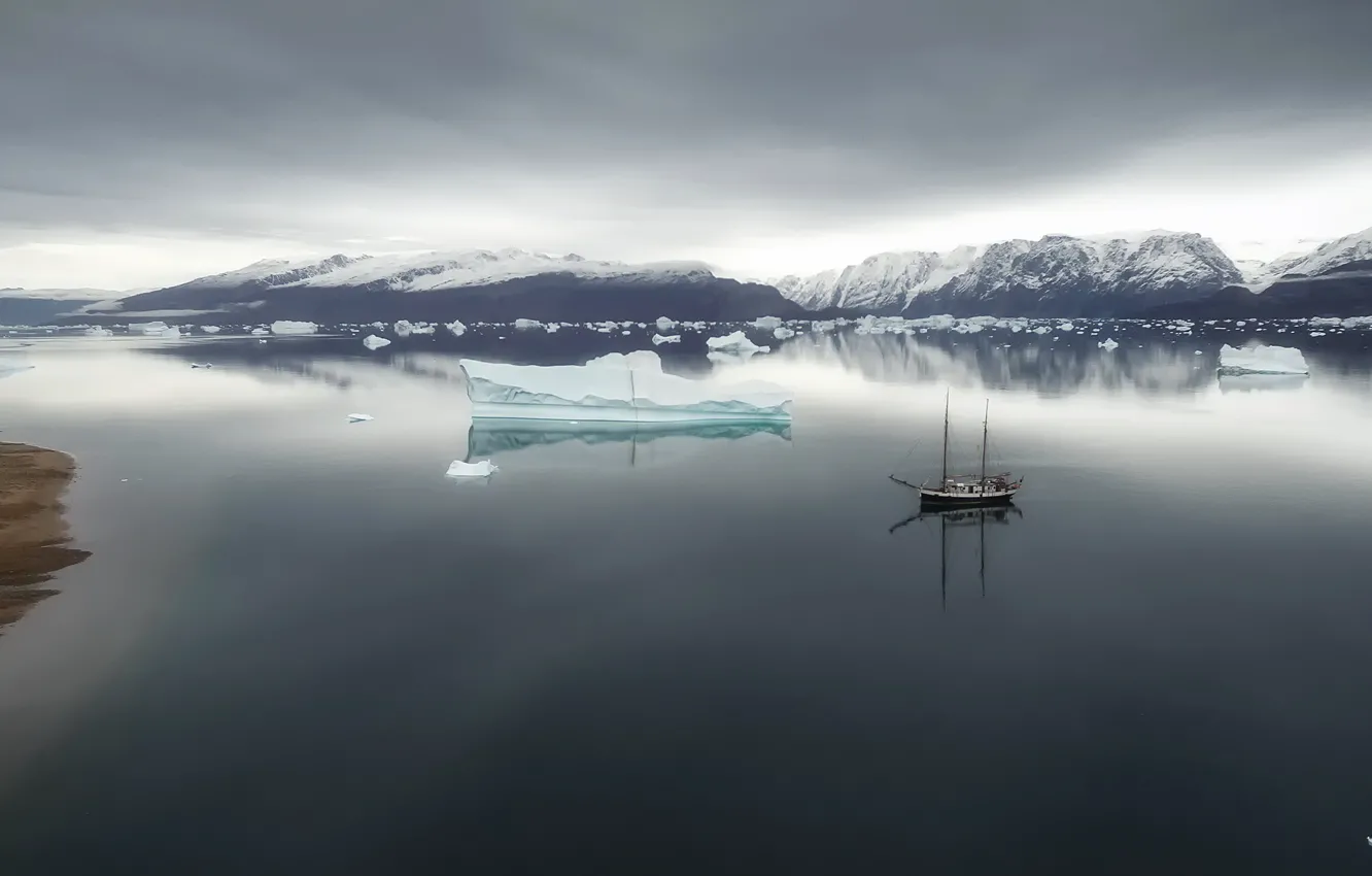 Фото обои море, корабль, лёд, Ostgronland, Eqalugaarsuit, Grønland