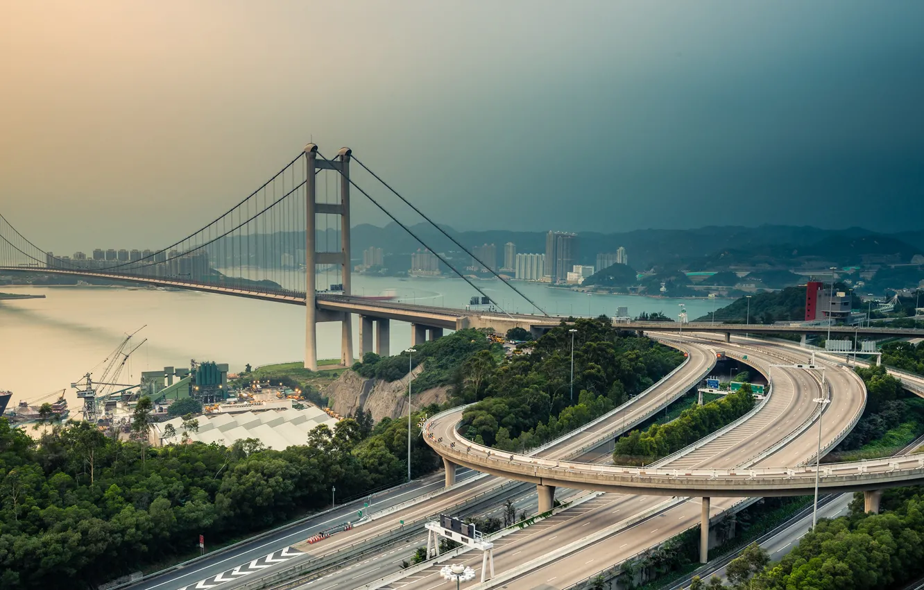 Фото обои мост, город, вид, дороги, Гонконг, небоскребы, канал, Tsing Ma Bridge