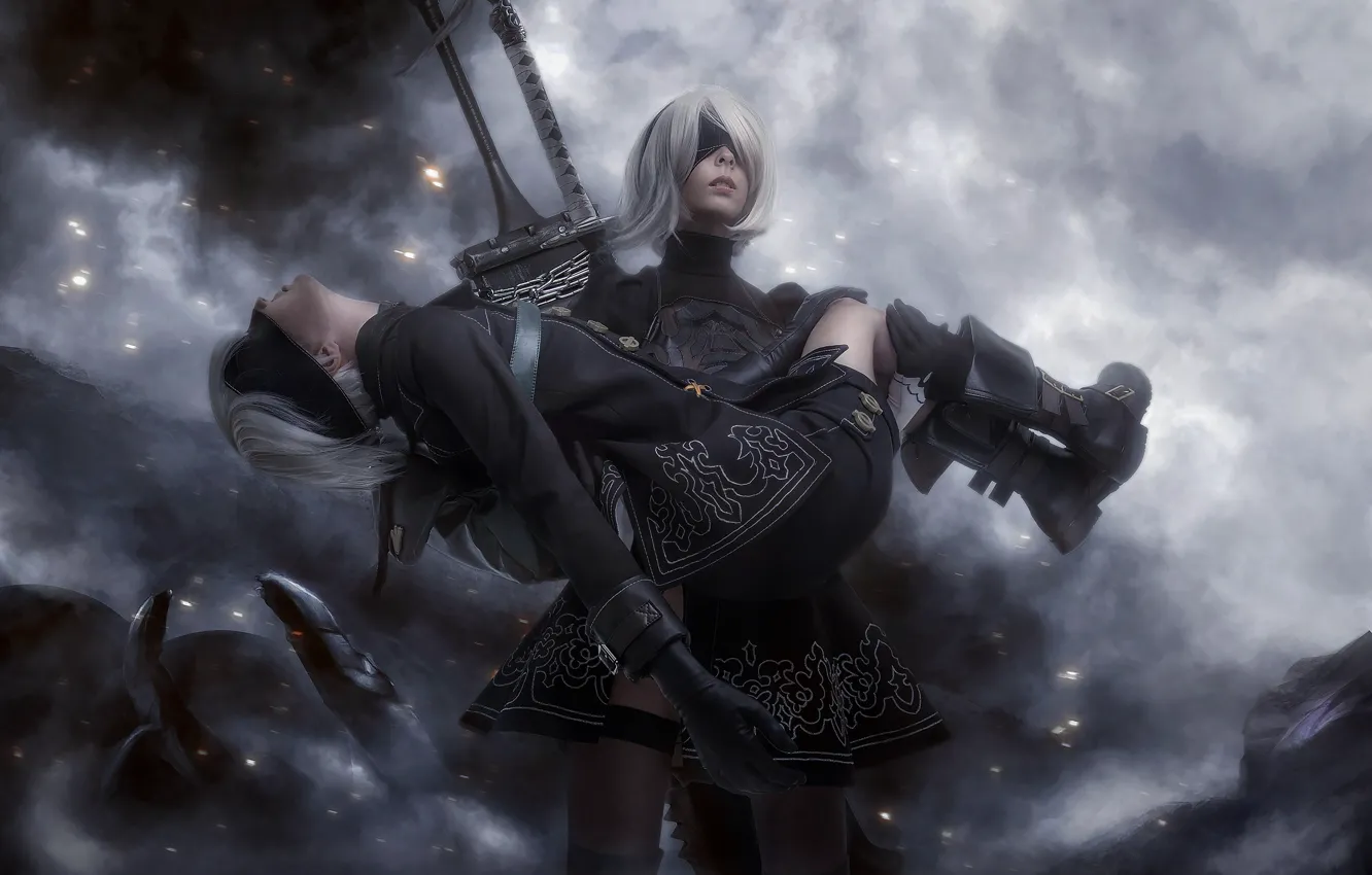 Фото обои девушка, огонь, дым, парень, косплей, NieR: Automata, YoRHa №2 тип B, YoRHa №9 тип S