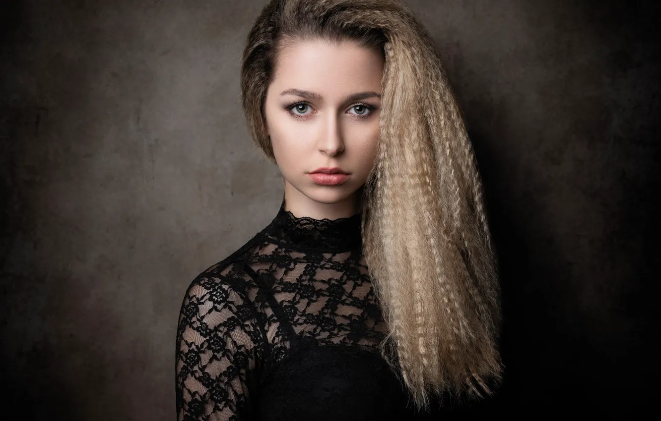 Фото обои портрет, кудряшки, губки, Theresa, Michael Schnabl