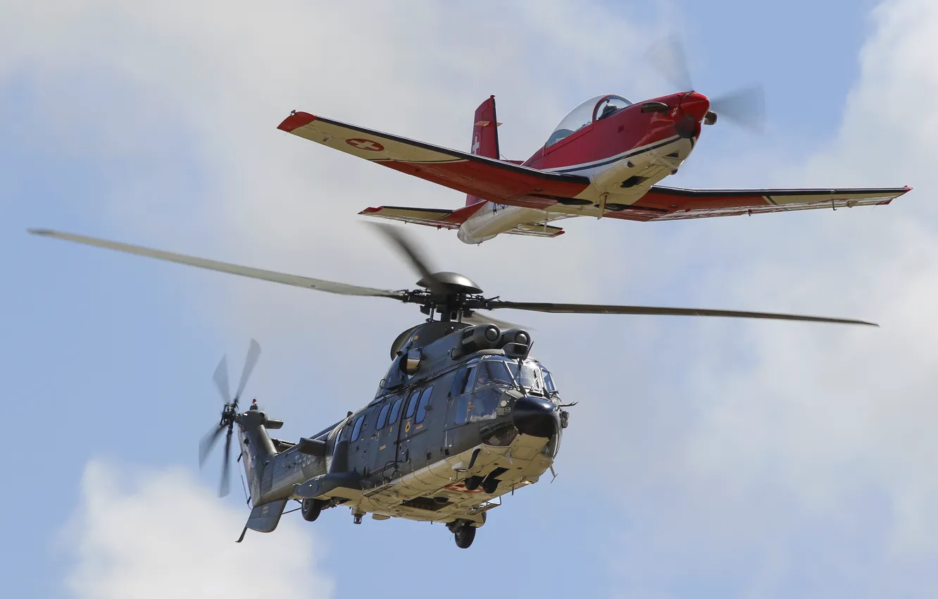 Фото обои самолет, AS 332, Super Puma, учебно-тренировочный, транспортный вертолёт, PC-7