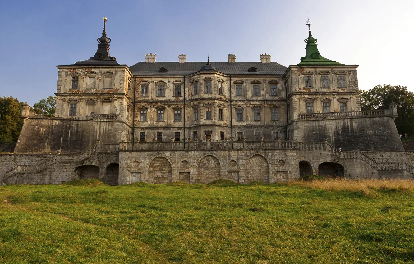Фото обои трава, замок, Украина, лужайка, Львов, Lviv, Pidhirtsi Castle