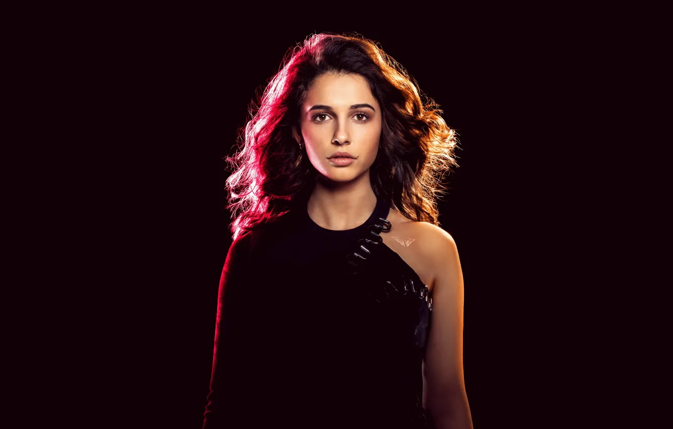 Фото обои взгляд, актриса, певица, Naomi Scott, Наоми Скотт