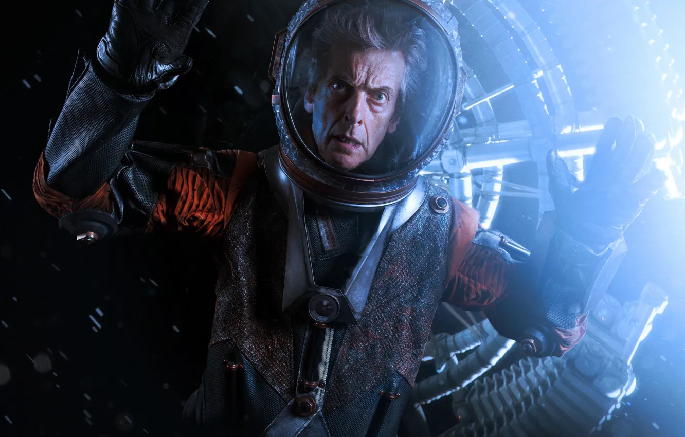 Фото обои космос, лицо, отражение, космонавт, скафандр, шлем, Doctor Who, выражение