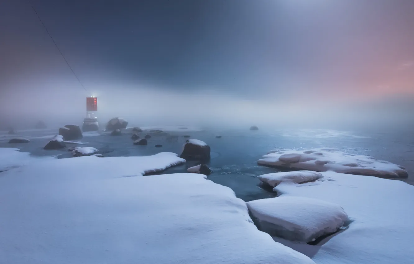 Фото обои light, ice, misty, night, winter, lake, rocks, snow