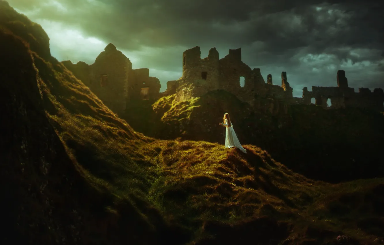 Фото обои девушка, природа, замок, платье, TJ Drysdale