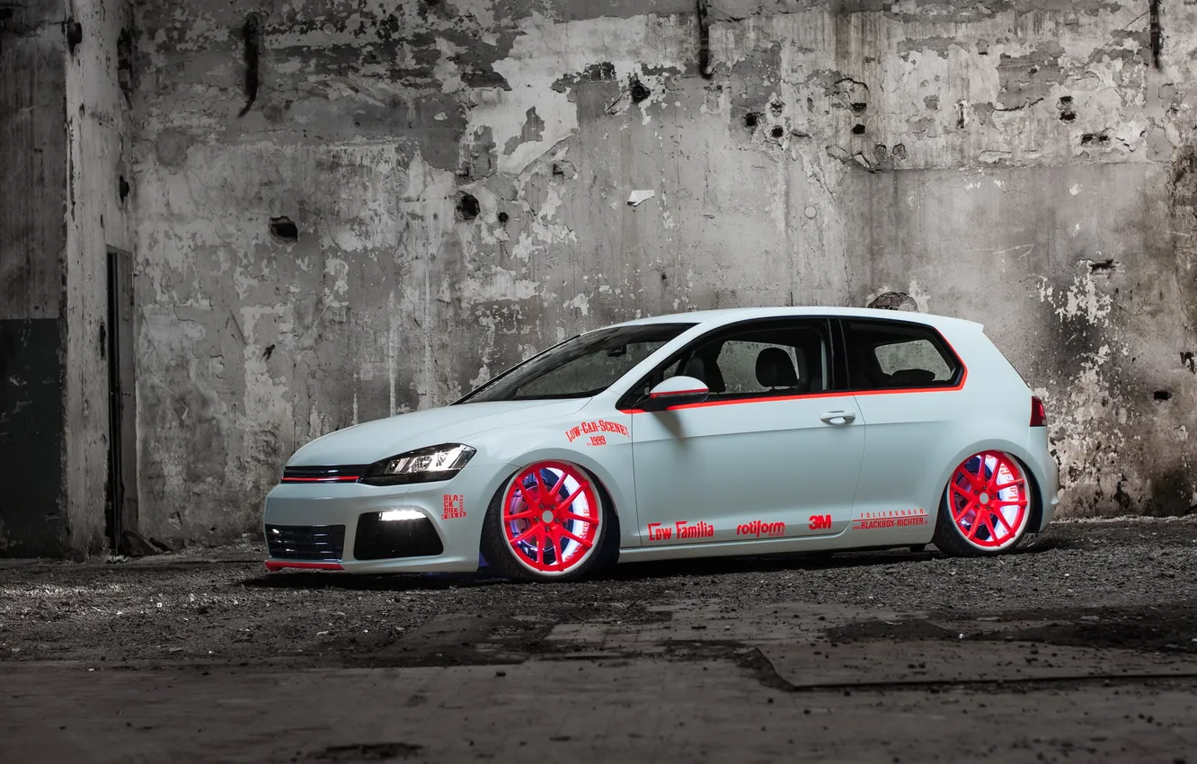 Фото обои Volkswagen, Light, tuning, Tron, Golf, MkVII, Low Car