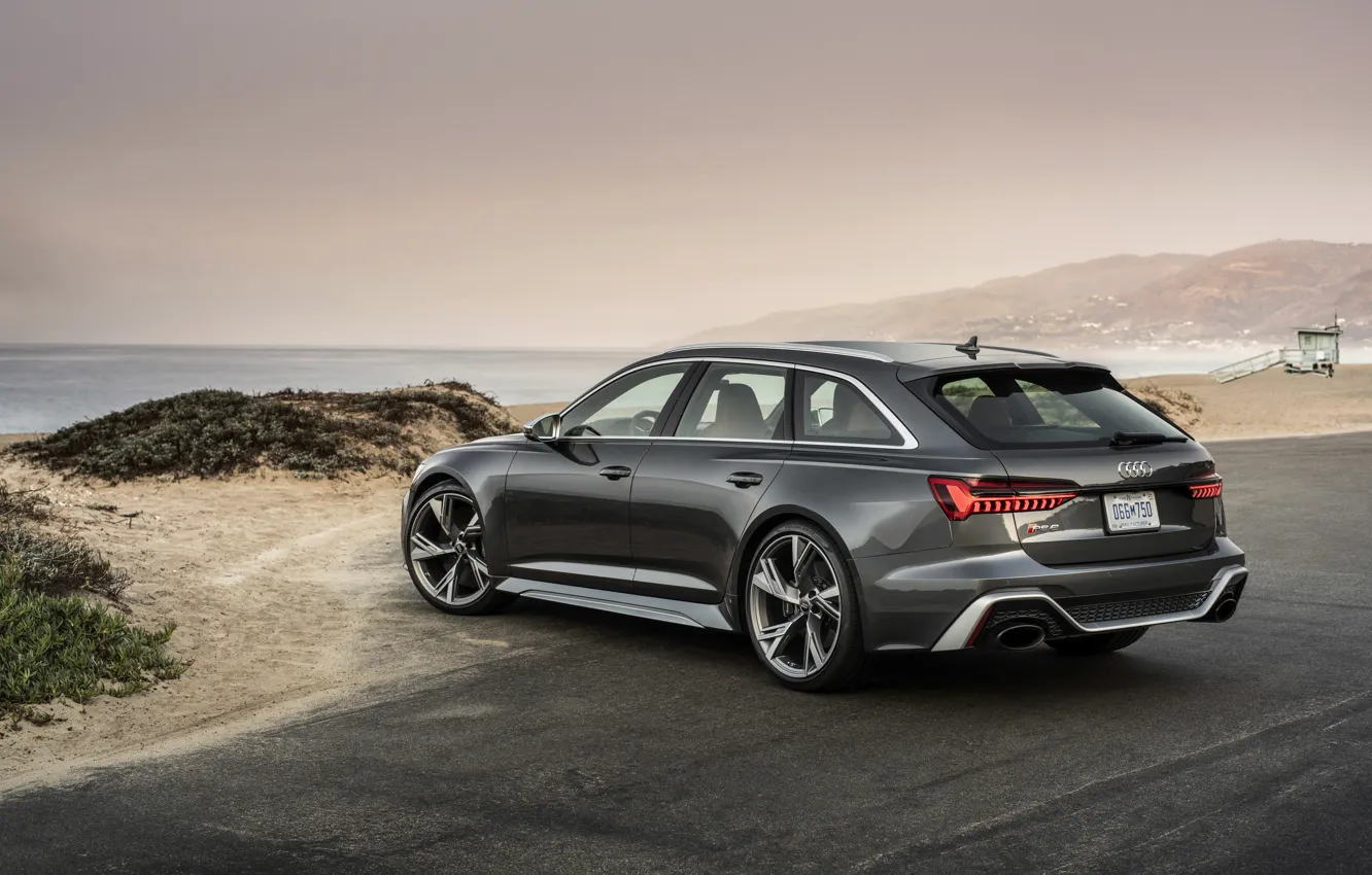 Фото обои Audi, берег, задом, боком, универсал, RS 6, 2020, 2019