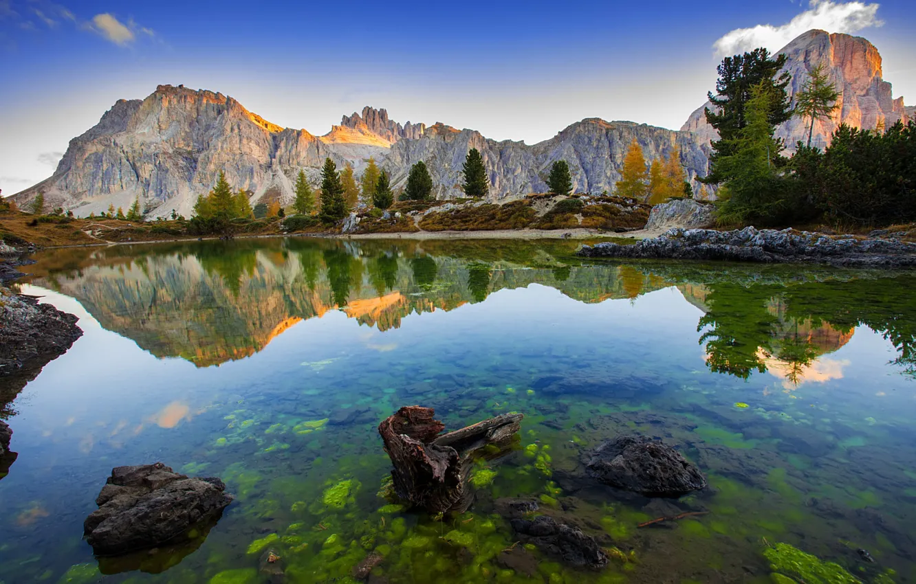 Фото обои деревья, пейзаж, горы, природа, озеро, отражение, камни, Италия