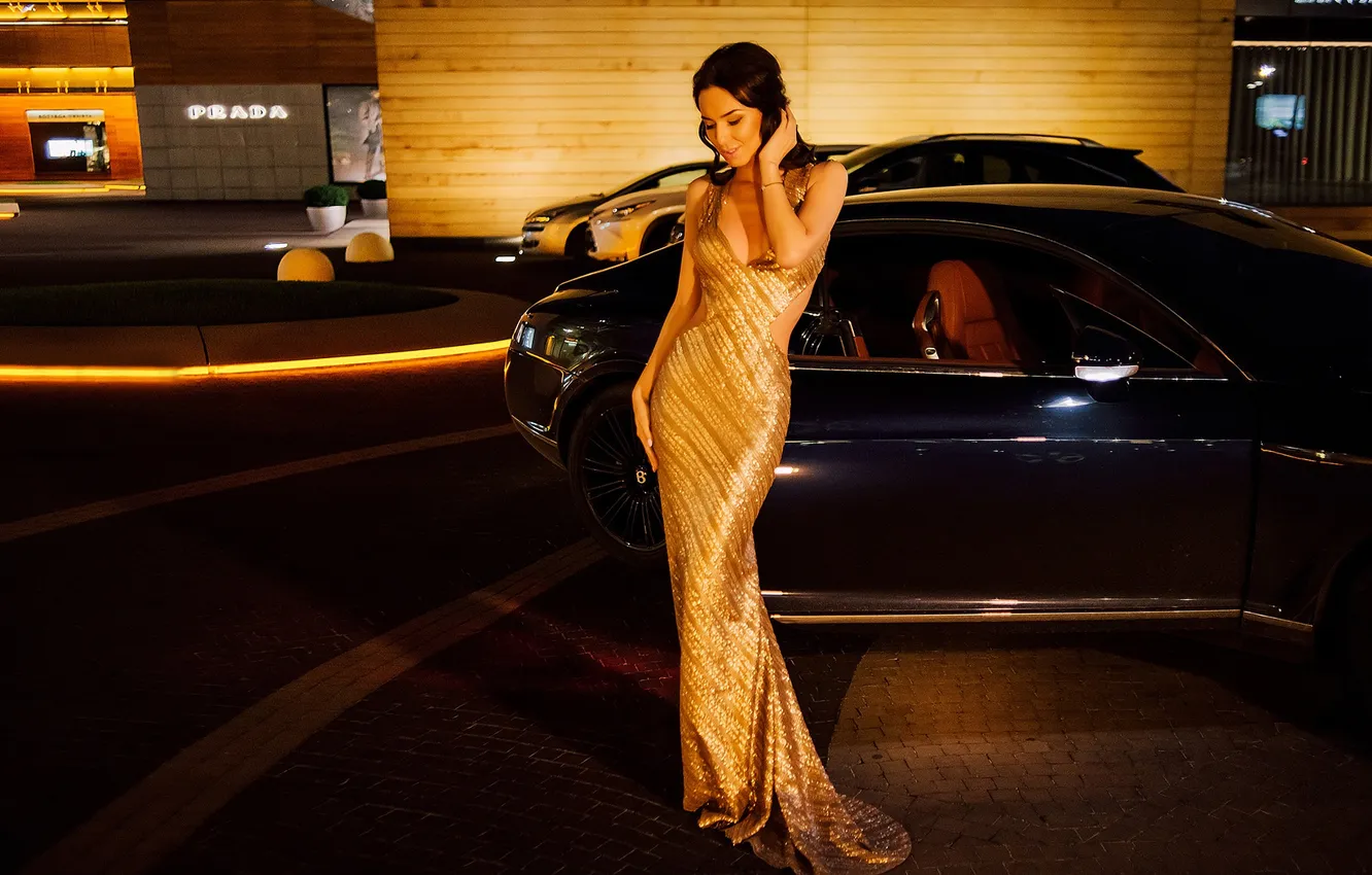 Фото обои Bentley, girl, people, beauty, portrait, Christina, Rafael Khalilov