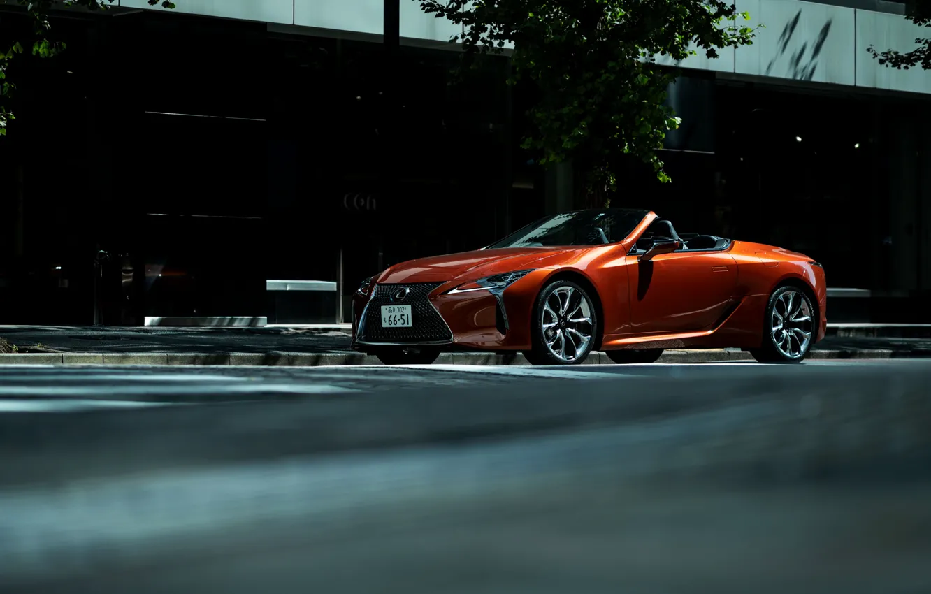 Фото обои город, улица, Lexus, кабриолет, 2021, LC 500 Convertible