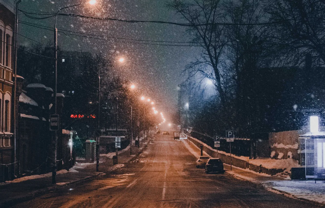 Фото обои зима, дорога, небо, снег, деревья, ночь, city, город