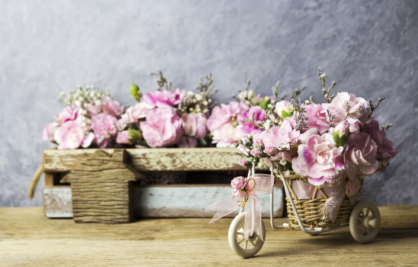 Фото обои цветы, лепестки, розовые, vintage, wood, pink, flowers, beautiful