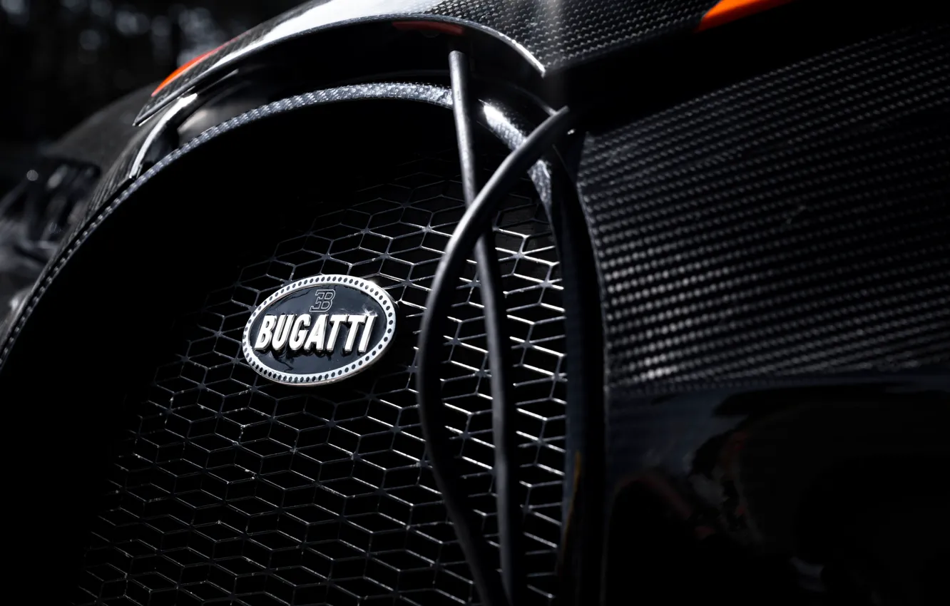 Фото обои Bugatti, эмблема, гиперкар, Chiron, 2019, решётка радиатора, Super Sport 300+