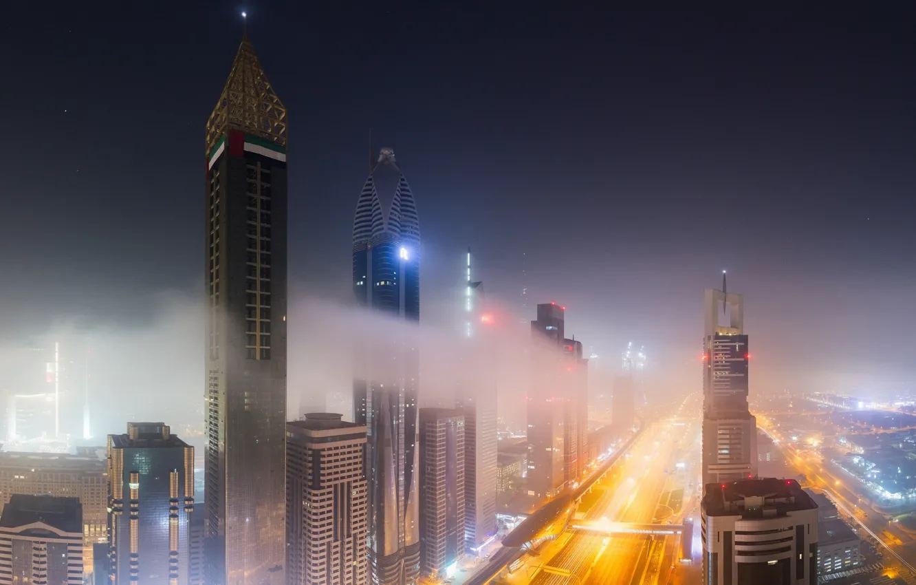 Фото обои ночь, город, огни, туман, улица, вечер, дымка, Дубай