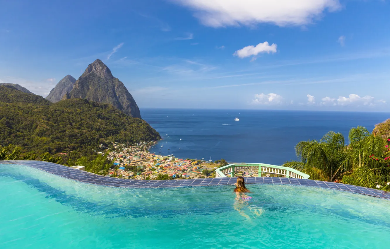 Фото обои море, девушка, отдых, гора, бассейн, Карибы, Сент-Люсия