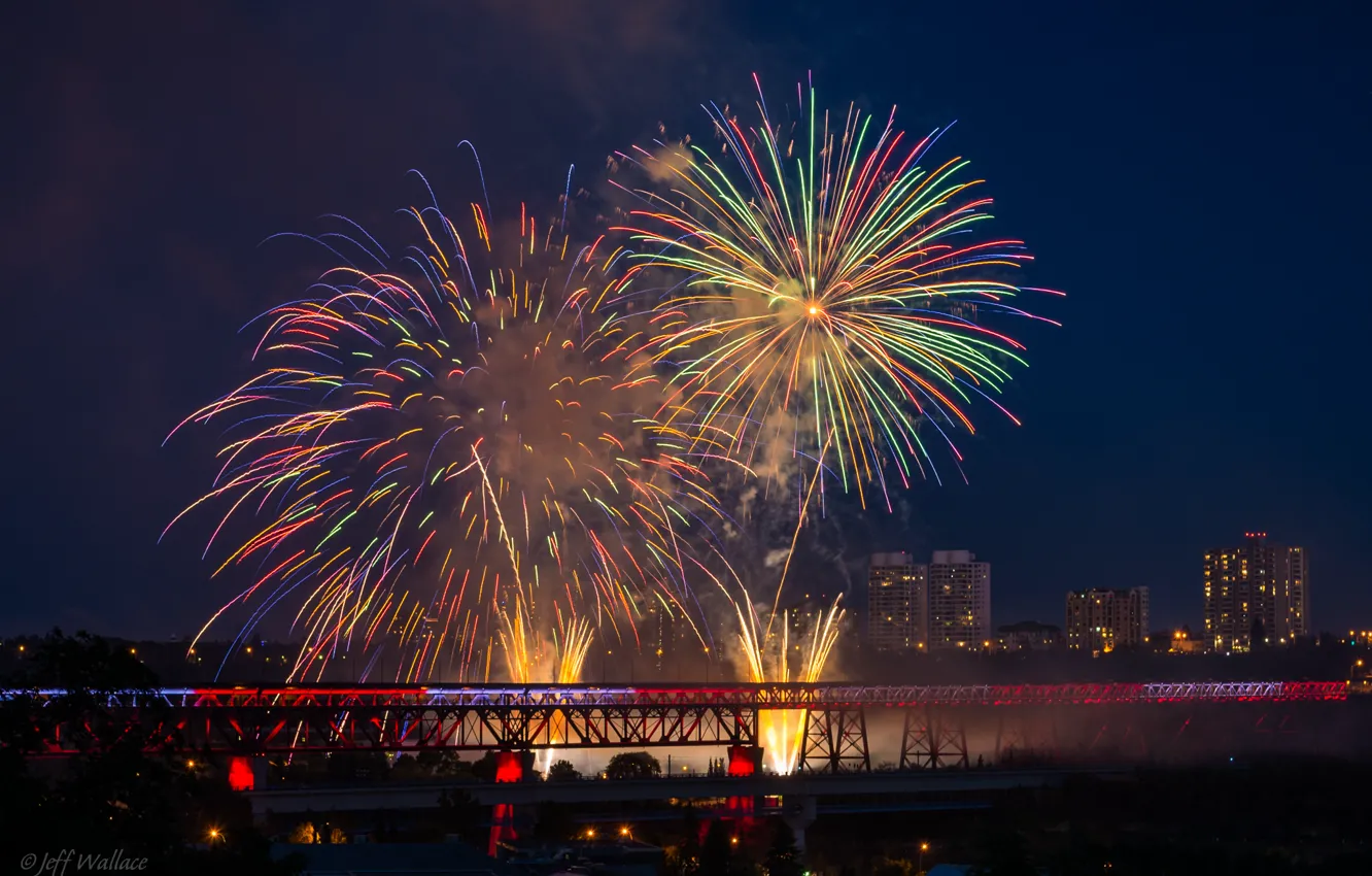 Фото обои праздник, фейерверк, Jeff Wallace, Canada Day 2014, Edmonton's High Level Fireworks