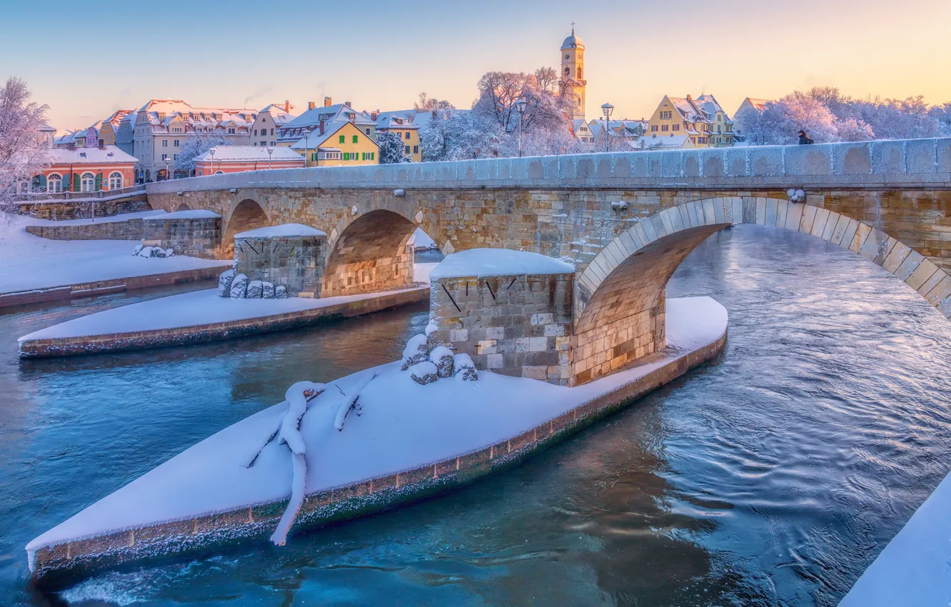 Фото обои зима, снег, мост, река, Германия, Germany, Регенсбург, Regensburg