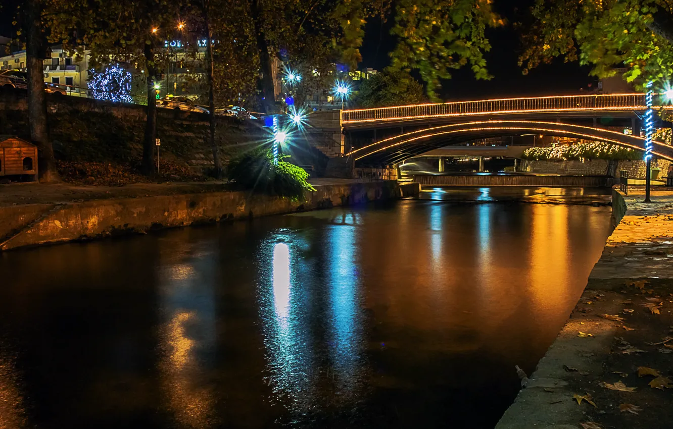 Фото обои свет, ночь, мост, река, Трикала