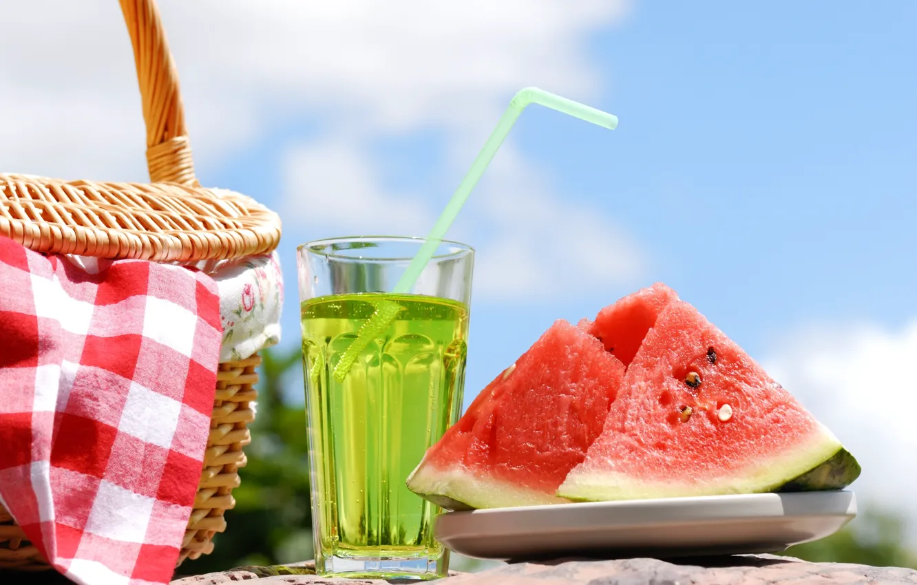 Фото обои лето, вода, корзина, арбуз, трубочка, напиток, пикник