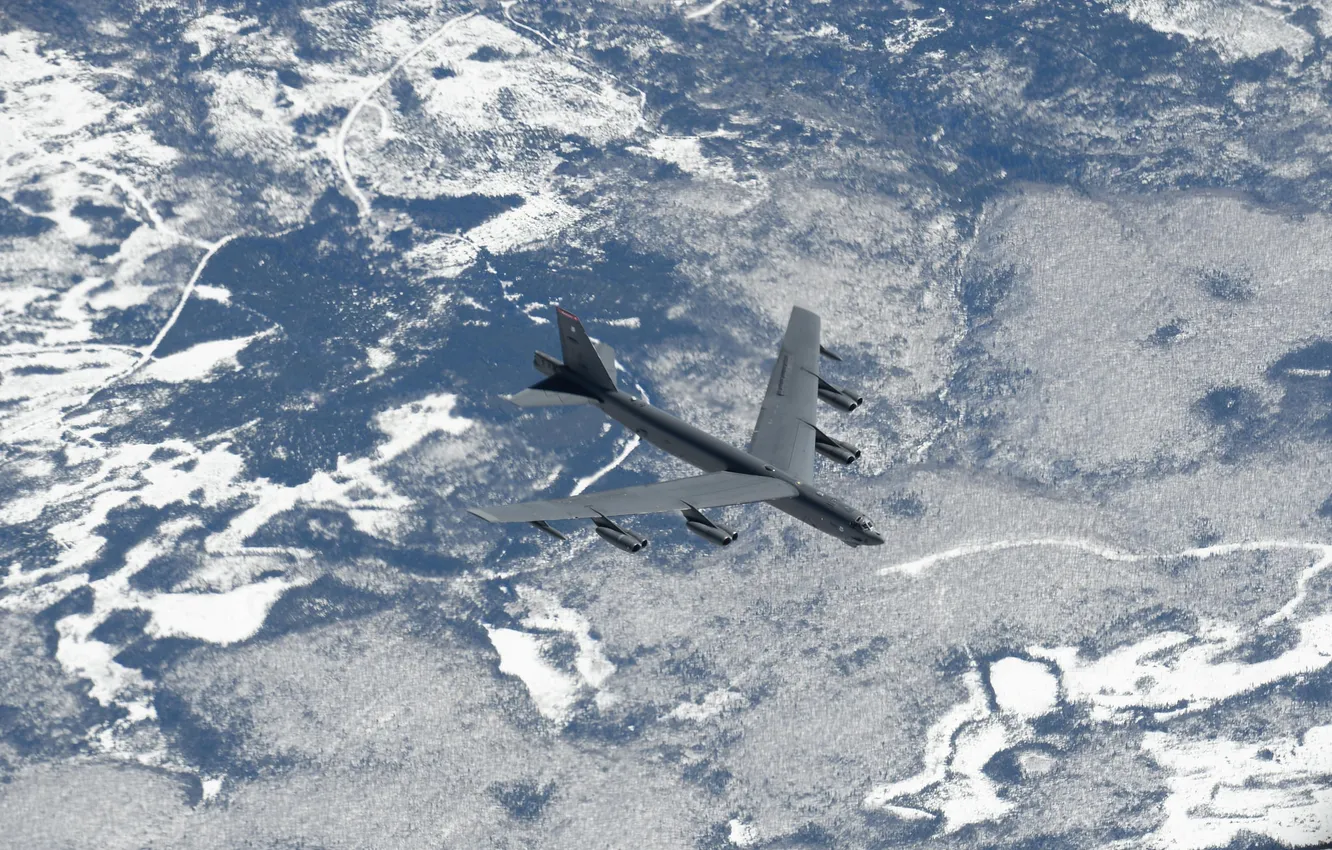 Фото обои полет, ландшафт, Boeing, бомбардировщик, стратегический, тяжёлый, Stratofortress, B-52H