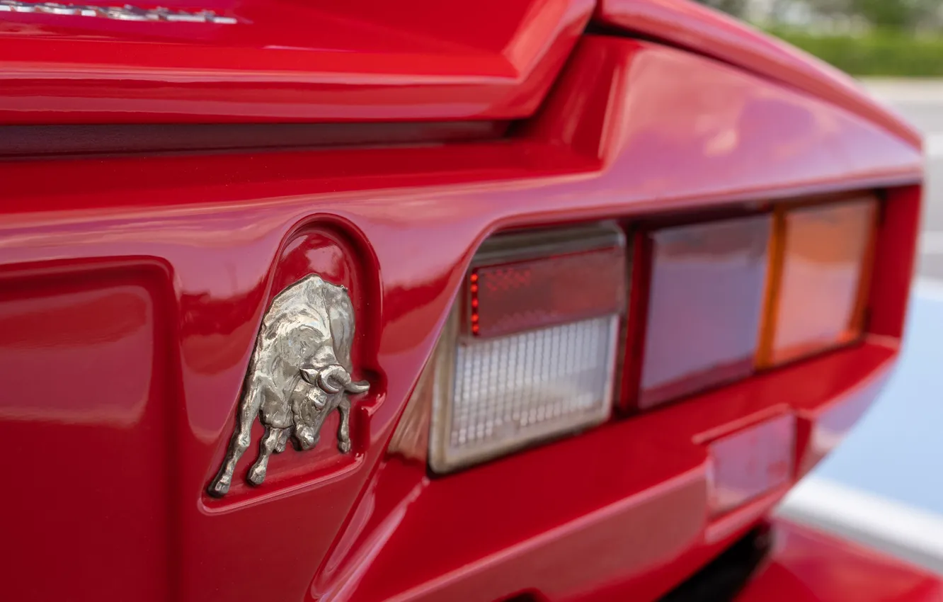 Фото обои Lamborghini, lambo, Countach, bull, badge, Lamborghini Countach 25th Anniversary