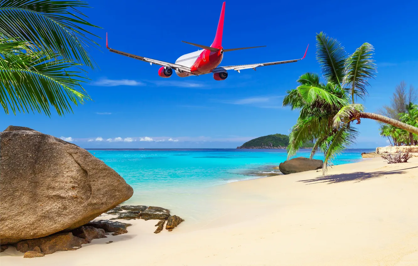 Фото обои море, пляж, тропики, Самолет, beach, sea, tropics, летящий над островом