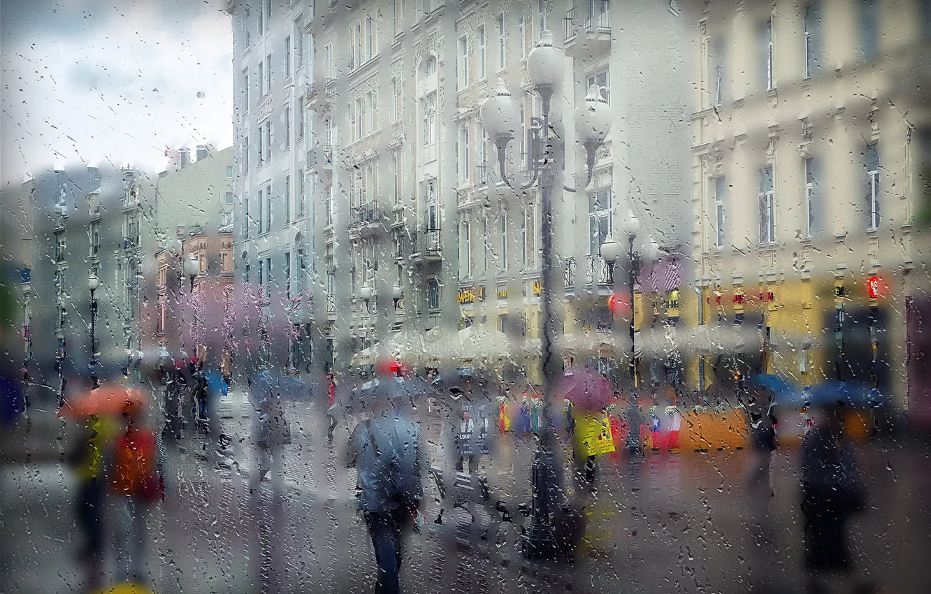 Фото обои стекло, капли, город, дождь, архитектура