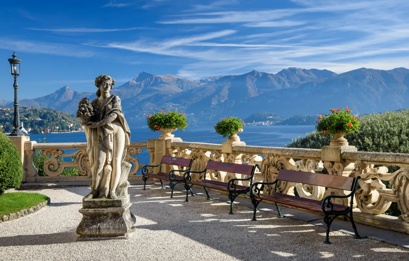 Фото обои Италия, статуя, скамья, озеро Комо, вилла Балбьянелло