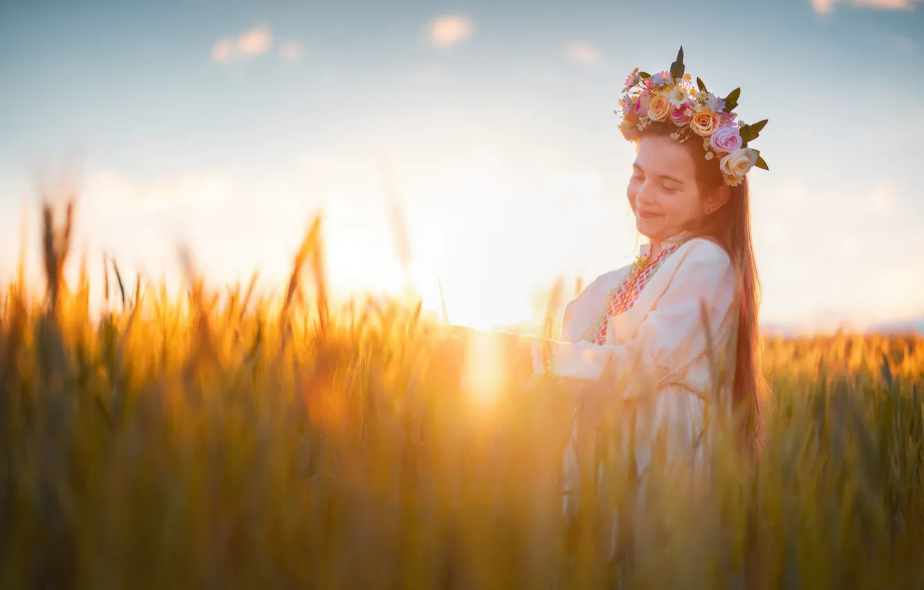 Фото обои поле, лето, солнце, свет, цветы, природа, поза, настроение
