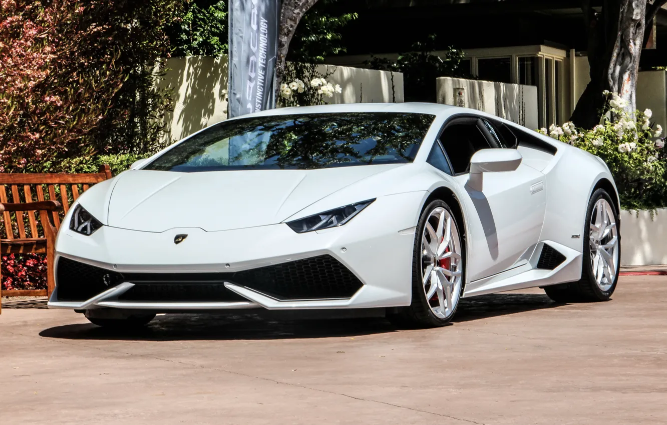 Фото обои Lamborghini, white, Huracán, instinctive, tehnology