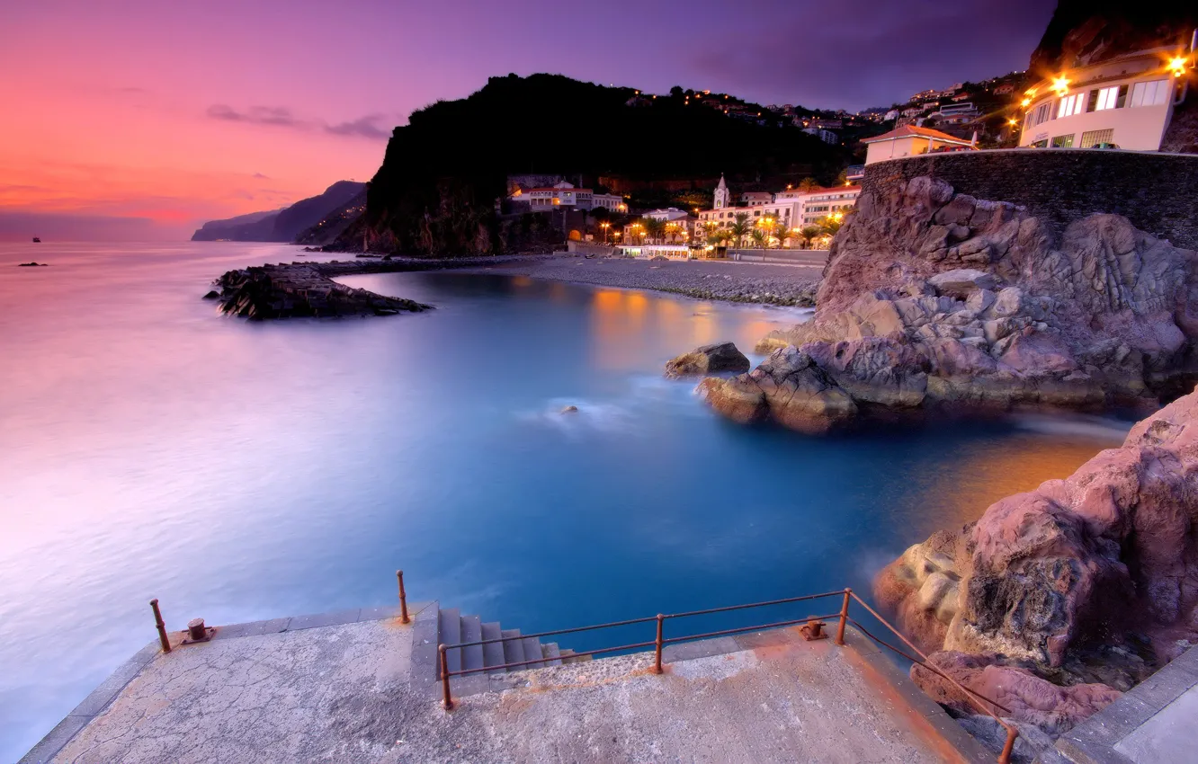 Фото обои вода, Город, причал, Португали, Ponta Do Sol, Madeira Island Portugal