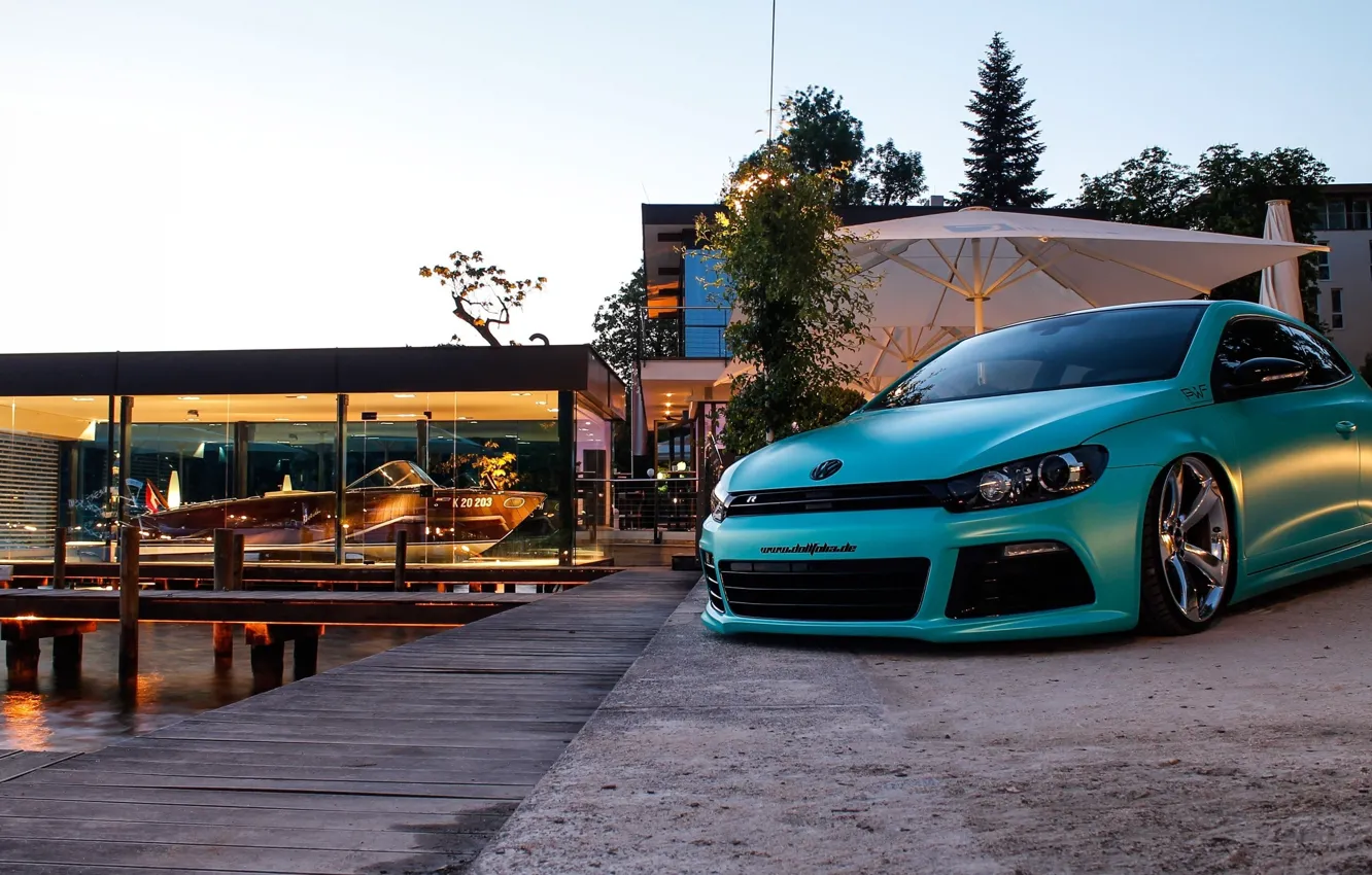 Фото обои причал, volkswagen scirocco, заниженная подвеска