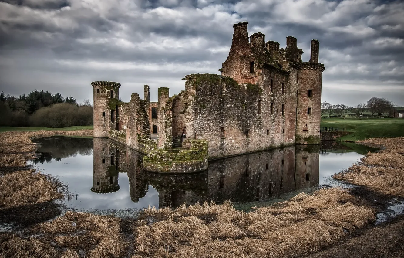 Фото обои замок, руины, Scotland, Caerlaverock Castle