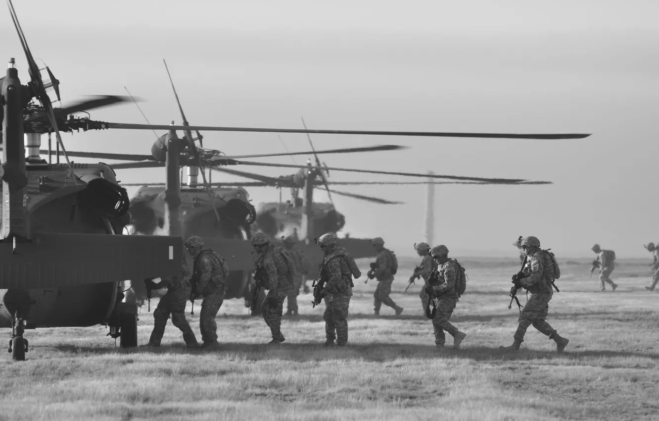 Фото обои вертолеты, армия, солдаты