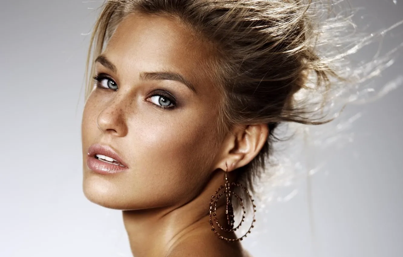 Фото обои Bar Refaeli, израильская топ-модель