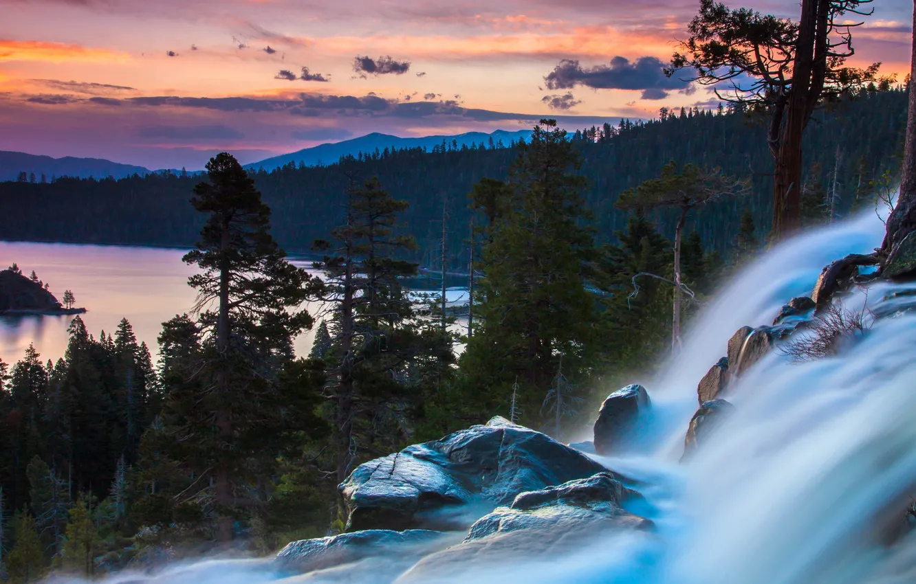 Фото обои California, Emerald Bay, Tahoe tiptoe