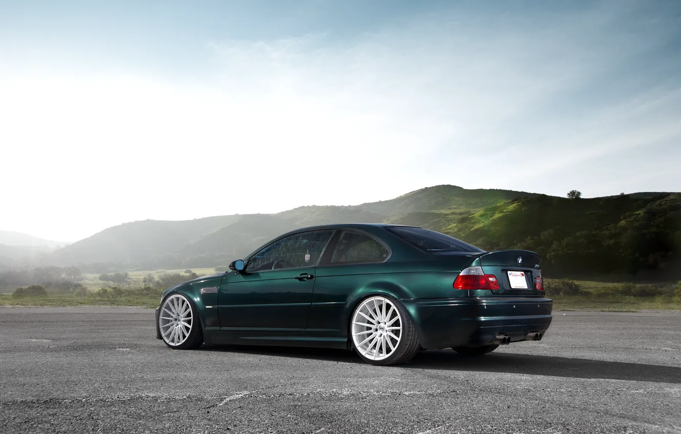 Фото обои E46, Rear view, White wheels