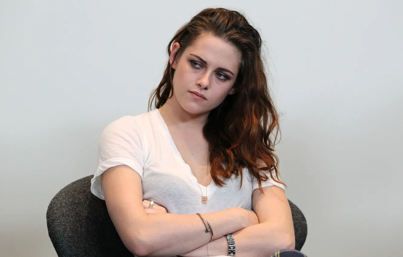 Фото обои взгляд, поза, макияж, актриса, Kristen Stewart, Кристен Стюарт, hair