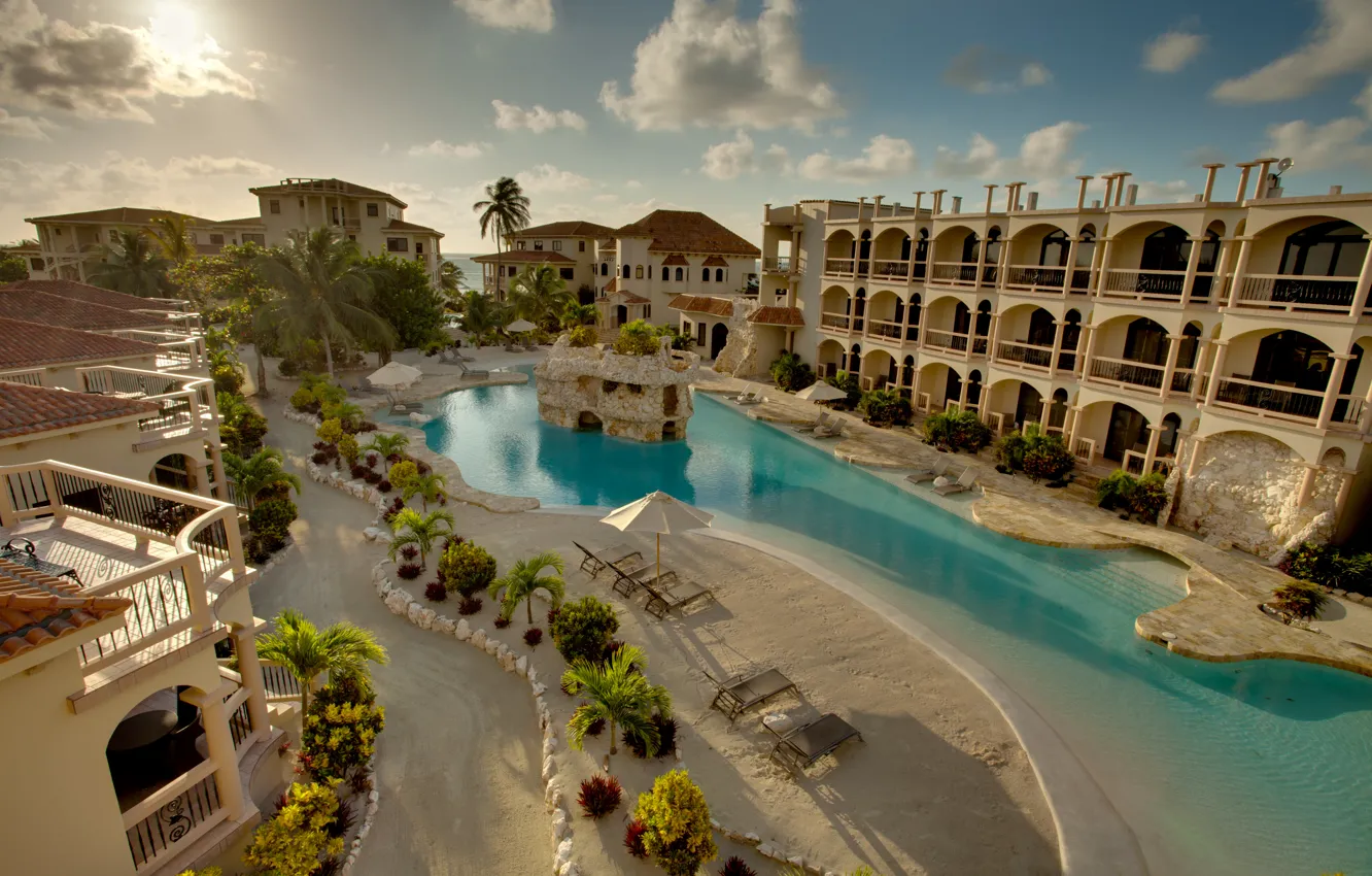 Фото обои пальмы, бассейн, отель, курорт, ареал, Belize, San Pedro, Coco Beach Resort