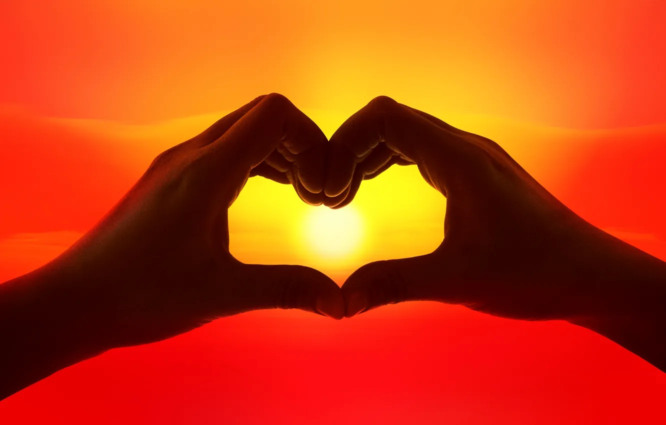 Фото обои love, heart, sunset, beautiful, hands, romance, Love heart