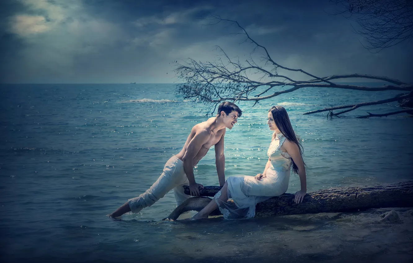 Фото обои море, волны, девушка, пара, парень