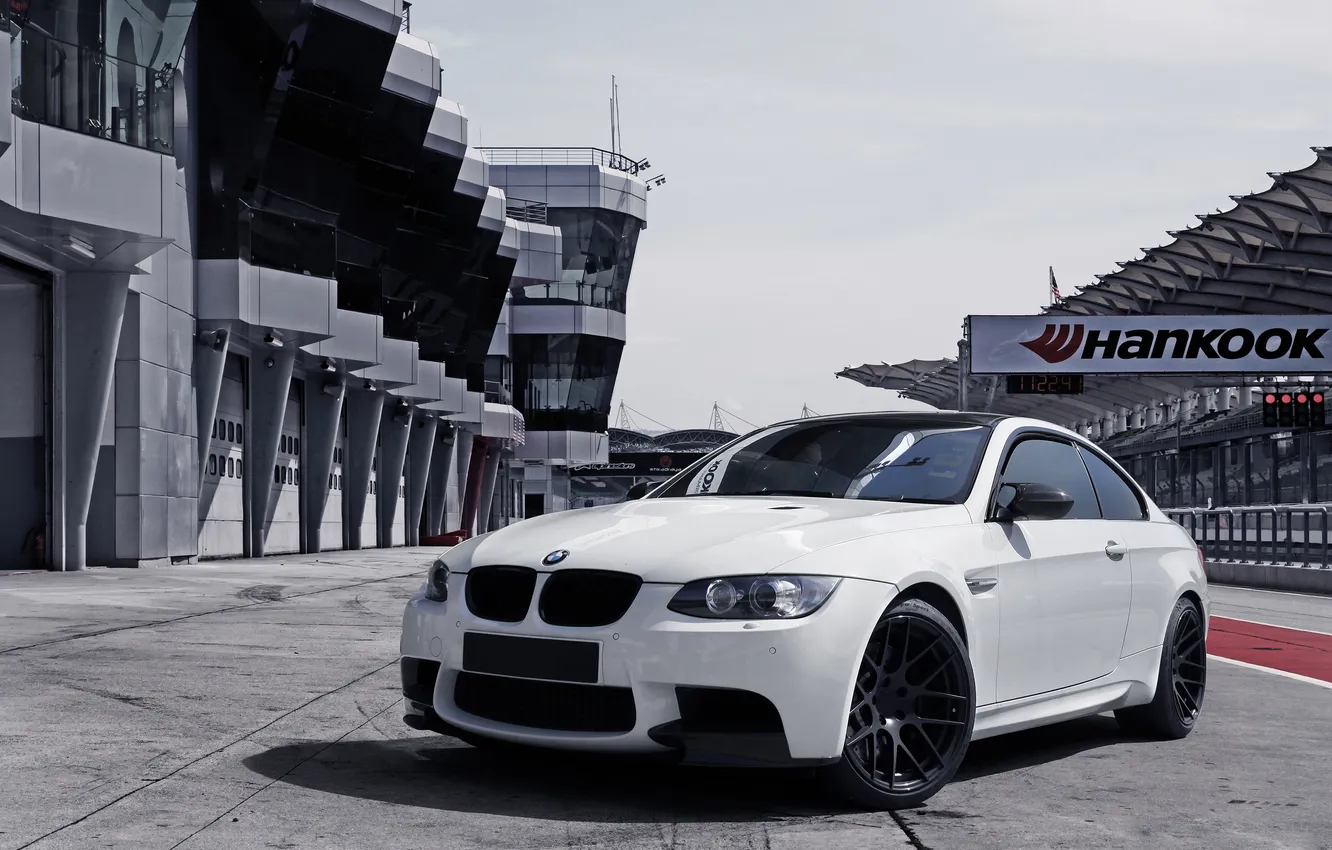 Фото обои белый, бмв, BMW, white, трек, track, e92
